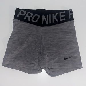 women’s nike pros